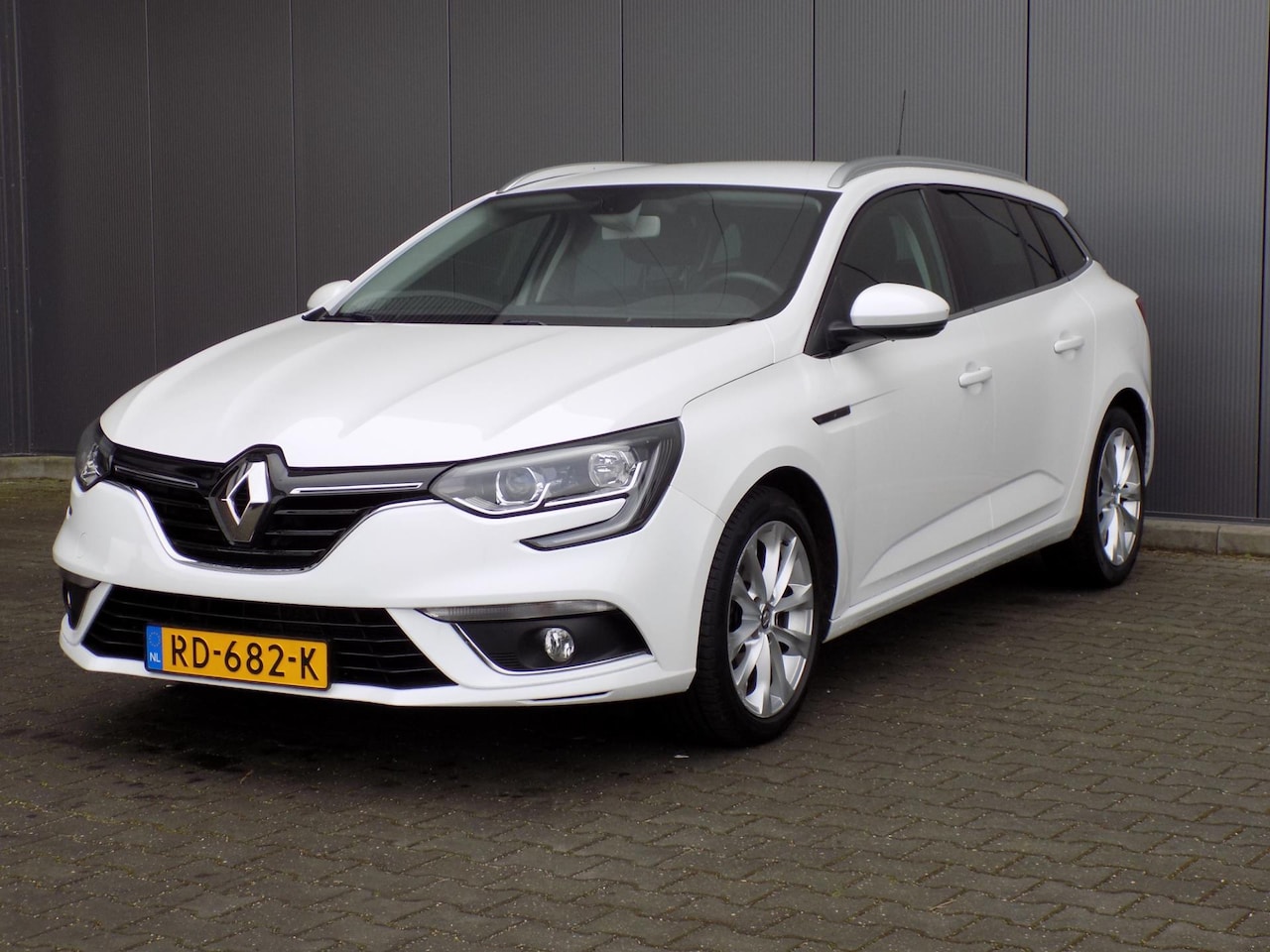 Renault Mégane Estate - 1.2 TCe Zen Navi 6-Bak - AutoWereld.nl