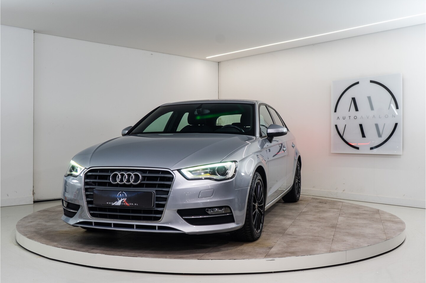 Audi A3 Sportback - 1.6 TDI Ambition Pro Line plus 111PK | NL AUTO+NAP | LED | Navi | PDC | Thermotronic - AutoWereld.nl