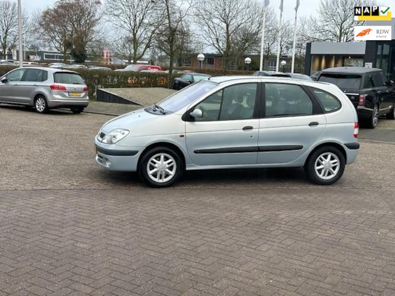 Renault Scénic - 1.6-16V Expression Automaat,bj.2002,kleur:grijs ! NAP met 144263 km.en APK tot 12/2025,tre - AutoWereld.nl