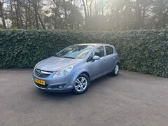 Opel Corsa - 1.4-16V 5 deurs Enjoy | Nieuwe APK | Airco | LMV | Trekhaak