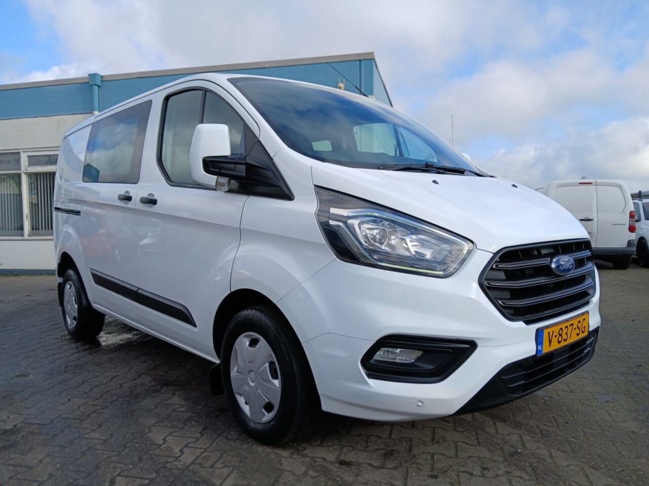 Ford Transit Custom - 280 2.0 TDCI Dubbel Cabine/Dealer onderhouden/Stoelverwarming - AutoWereld.nl