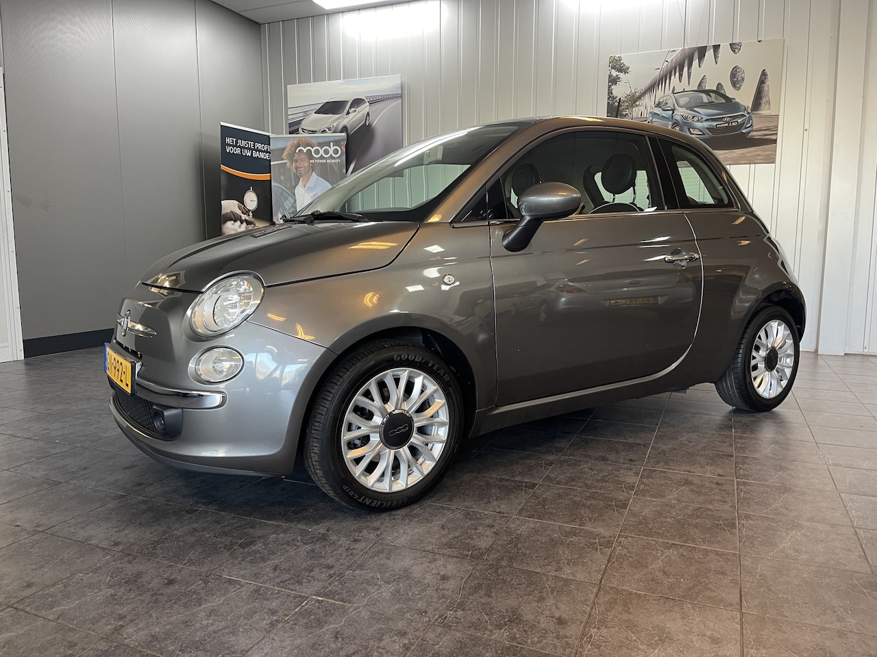 Fiat 500 - 0.9 TwinAir Turbo Lounge Climate control, Parkeersensoren achter. - AutoWereld.nl