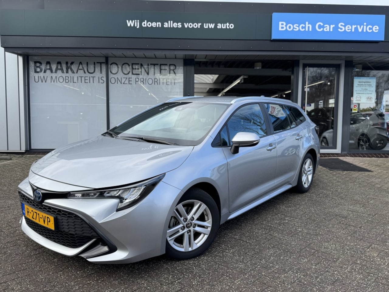 Toyota Corolla Touring Sports - 1.8 Hybrid Active | Camera | Clima | Audio Display | - AutoWereld.nl