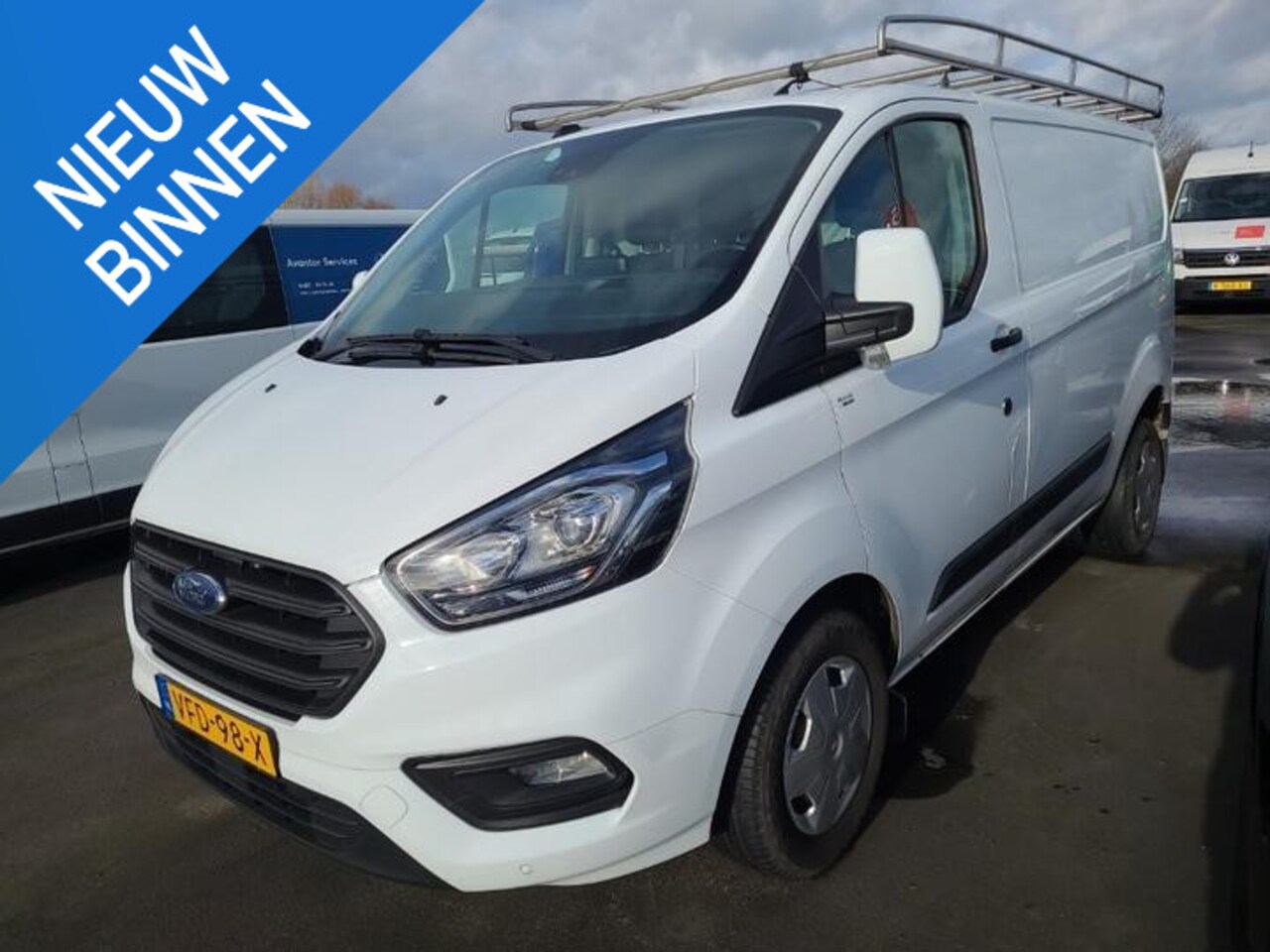 Ford Transit Custom - 280 2.0 TDCI L1H1 Trend | Camera | Trekhaak | Imperiaal RVS | € 238,- per mnd - AutoWereld.nl