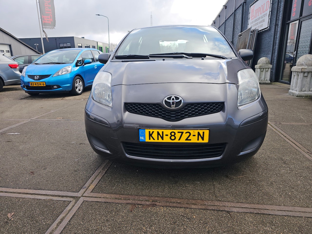 Toyota Yaris - 1.3 VVT-i Comfort 1.3 VVTi Comfort - AutoWereld.nl