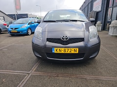 Toyota Yaris - 1.3 VVTi Comfort