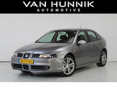 Seat Leon - 1.8-20VT Topsport | Uniek | 100% Dealer Oh | 100% Orinigeel