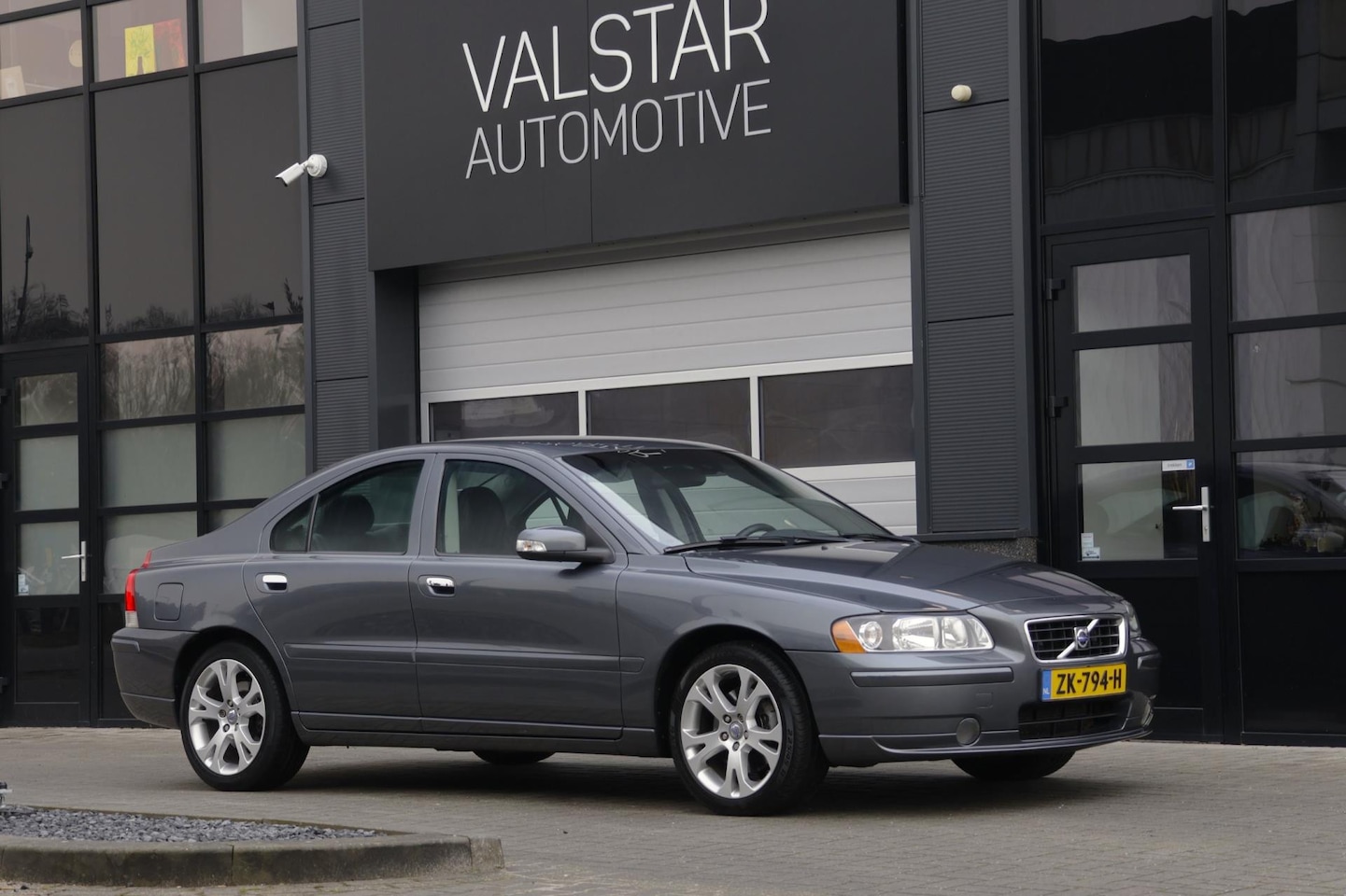 Volvo S60 - 2.4 | 140 PK | Drivers edition | unieke km stand! - AutoWereld.nl