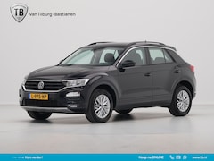 Volkswagen T-Roc - 1.5 TSI 150pk Style Navigatie Trekhaak Acc Stoelverwarming 340