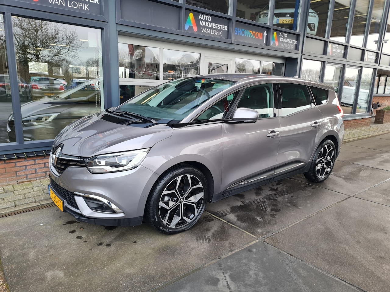 Renault Grand Scénic - 1.3 TCe 140pk 7 pers. Techno All-in prijs + 12 Mnd garantie. - AutoWereld.nl