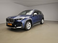 BMW iX1 - xDrive30 | LED | Leder | Navigatie | Sportstoelen | Chrome line | Stoelverwarming | DAB |