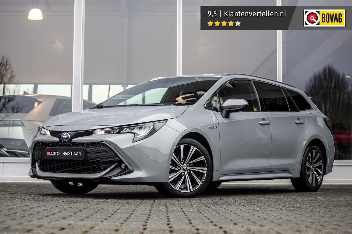 Toyota Corolla Touring Sports - 1.8 Hybrid Dynamic | Adaptive Cruise | Camera | LED | NL Auto - AutoWereld.nl