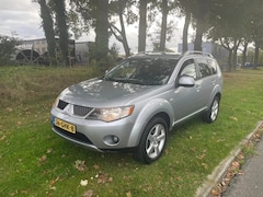 Mitsubishi Outlander - 2.4 Invite