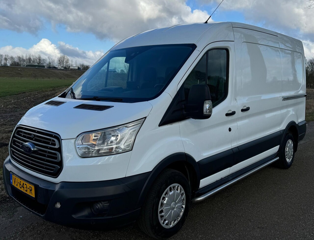 Ford Transit - 290 2.2 TDCI L2H2 Trend 2014 NAP AIRCO CRUISE MARGE - AutoWereld.nl