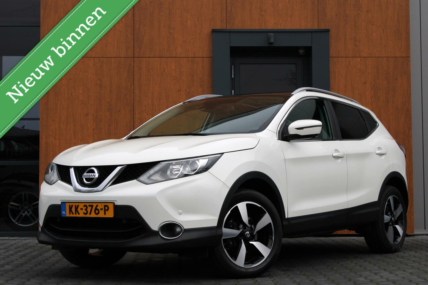 Nissan Qashqai - 1.2 N-Connecta 1.2 N-Connecta - AutoWereld.nl