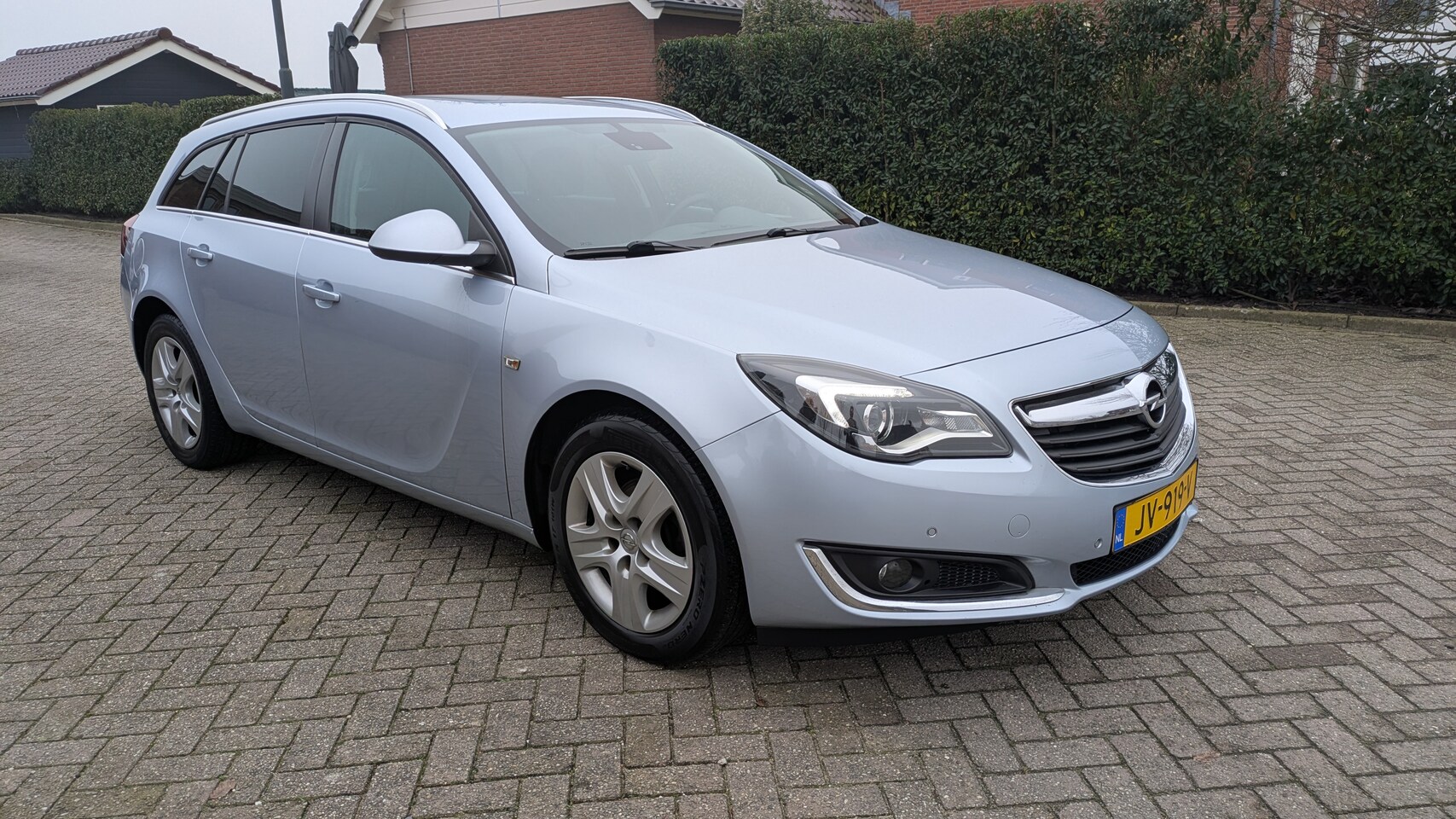 Opel Insignia Sports Tourer - 1.6 CDTI EF Business+ - AutoWereld.nl