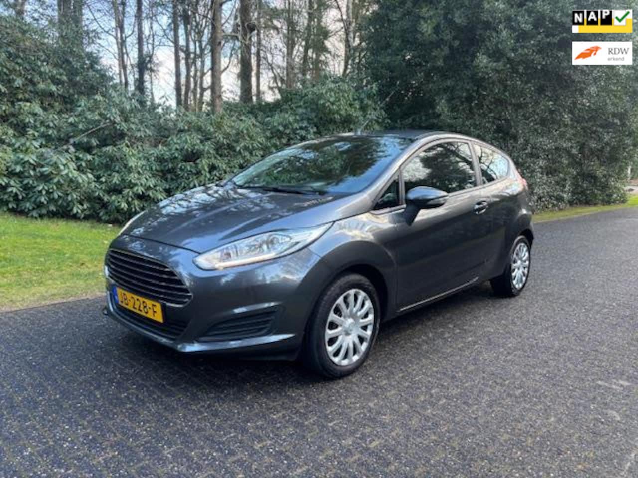 Ford Fiesta - 1.0 Style Navigatie / Airco 86742 km Dealer onderhouden - AutoWereld.nl