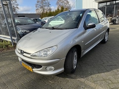 Peugeot 206 - 1.4 Forever