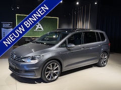 Volkswagen Touran - 1.4 TSI Comfortline 7p Navi|Panodak|Cruis|Media Grijs