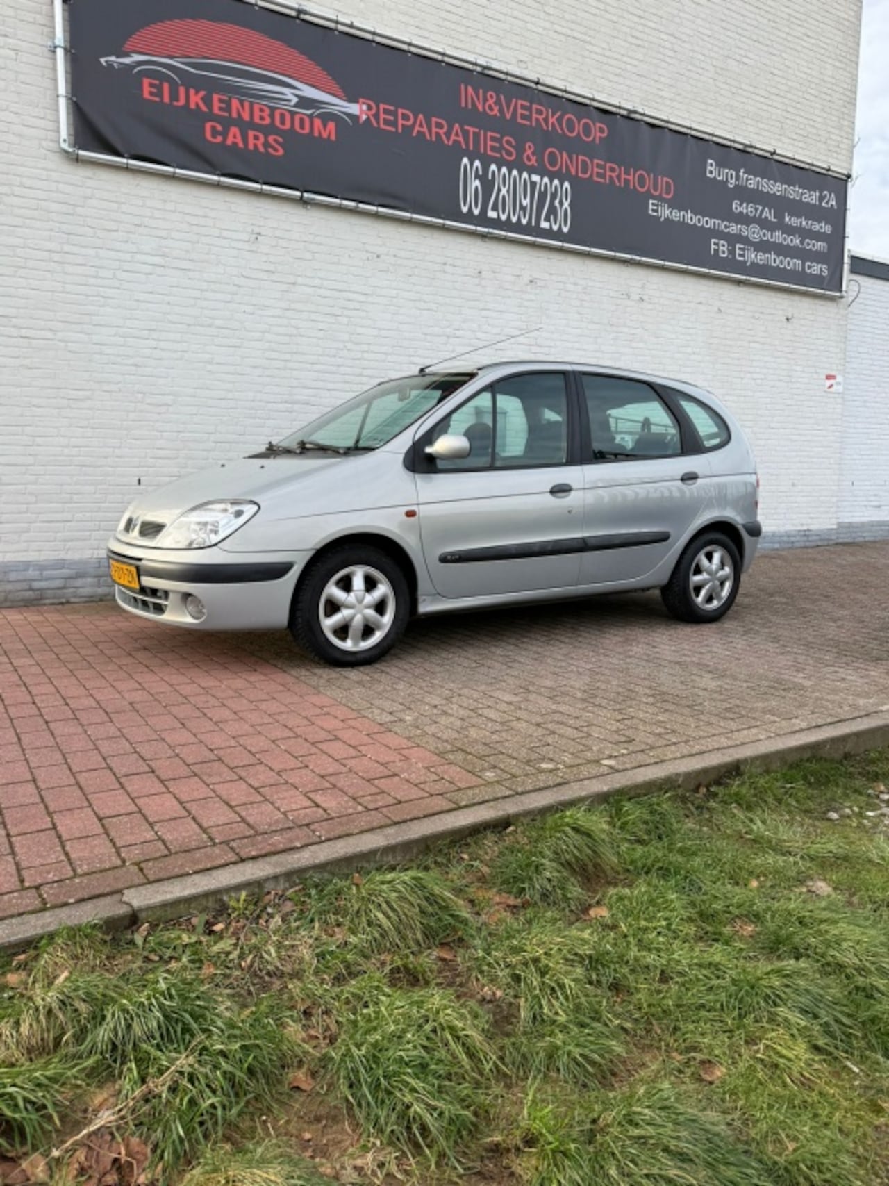 Renault Scénic - 1.6-16V RXT 1.6-16V RXT - AutoWereld.nl