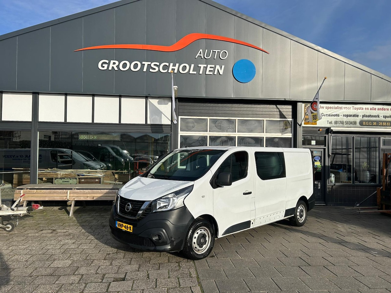 Nissan nv300 - GBDC 2.0 dCi 120pk L2H1 2900 Motor schade ,EXPORT!! - AutoWereld.nl