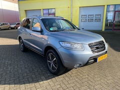 Hyundai Santa Fe - 2.7i V6 Dynamic 7p. Blauw Airco Cruise Navi