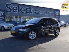 Volkswagen Golf - 1.0 TSI Life|LED\CARPLAY|SENSOREN V+A|PRIVACY GLASS|DEALER ONDERH.|1E EIGN