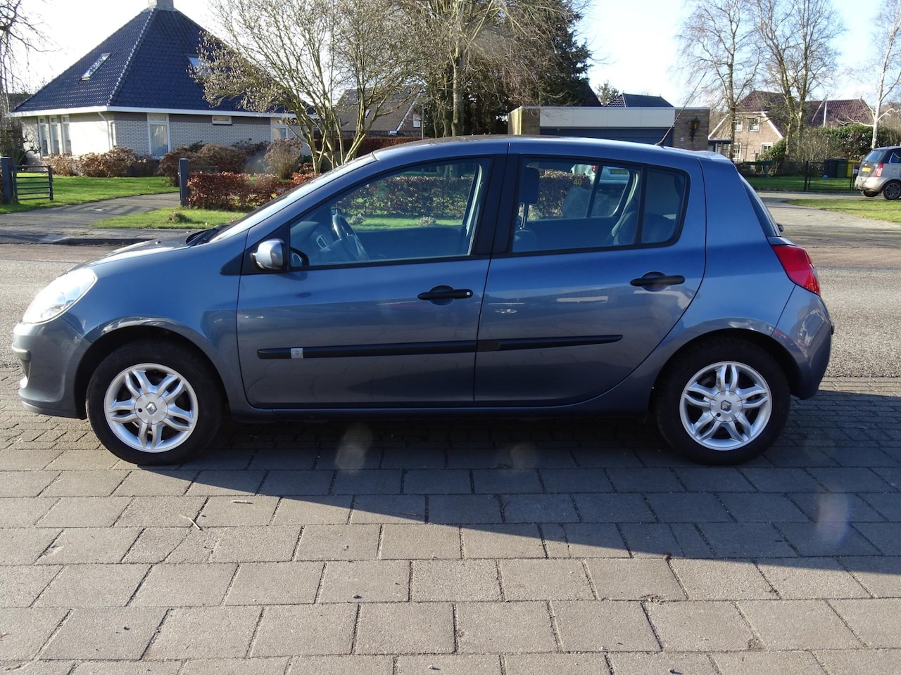 Renault Clio - 1.6-16V Dynamique 1.6-16V Dynamique - AutoWereld.nl