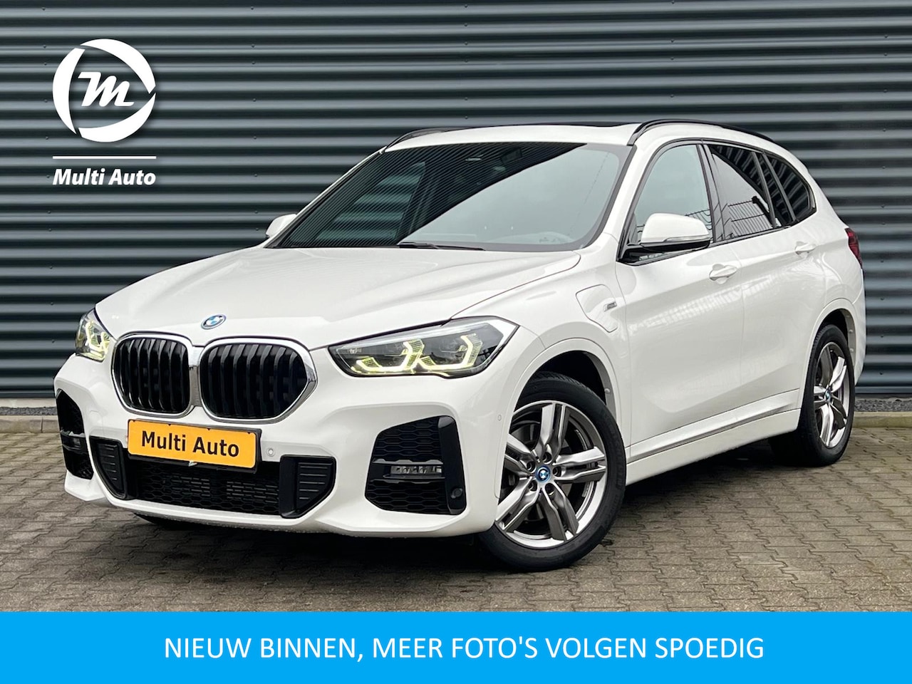 BMW X1 - xDrive25e M Sport Plug in Hybrid PHEV | Afneembare Trekhaak | Panodak | Adaptive Cruise | - AutoWereld.nl