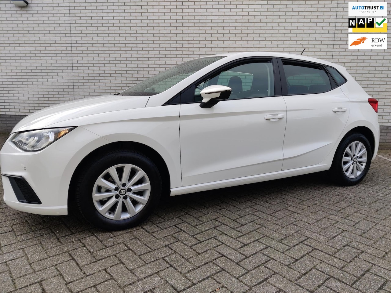 Seat Ibiza - 1.0 TSI Style Business Intense / ECC / LMV /PDC / Eerste eigenaar! - AutoWereld.nl