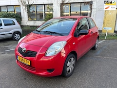 Toyota Yaris - 1.0 VVTi Acces/ Inruilkoopje/ Export