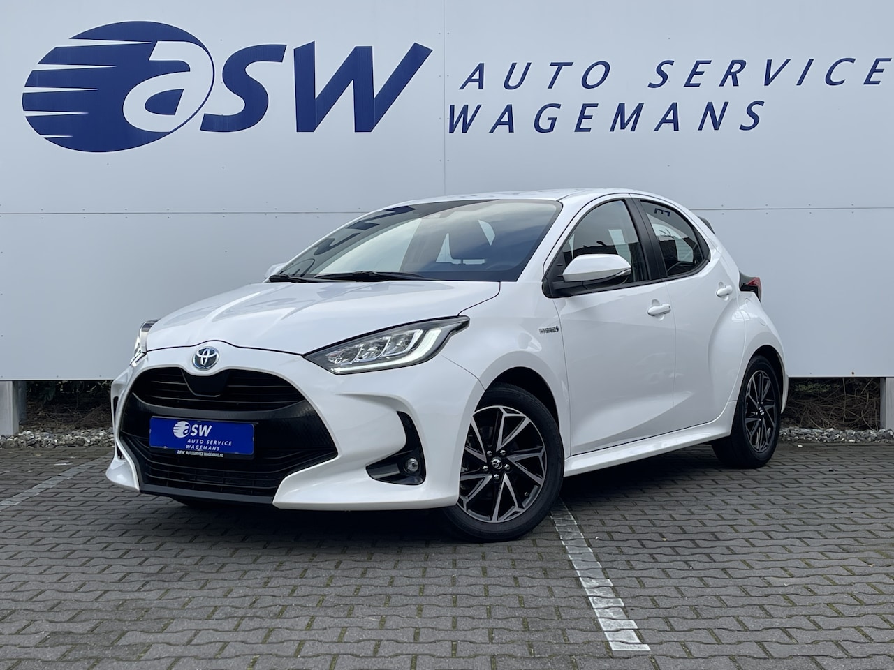 Toyota Yaris - 1.5 Hybrid Dynamic | CarPlay | Camera | LED | ACC | DAB+ - AutoWereld.nl