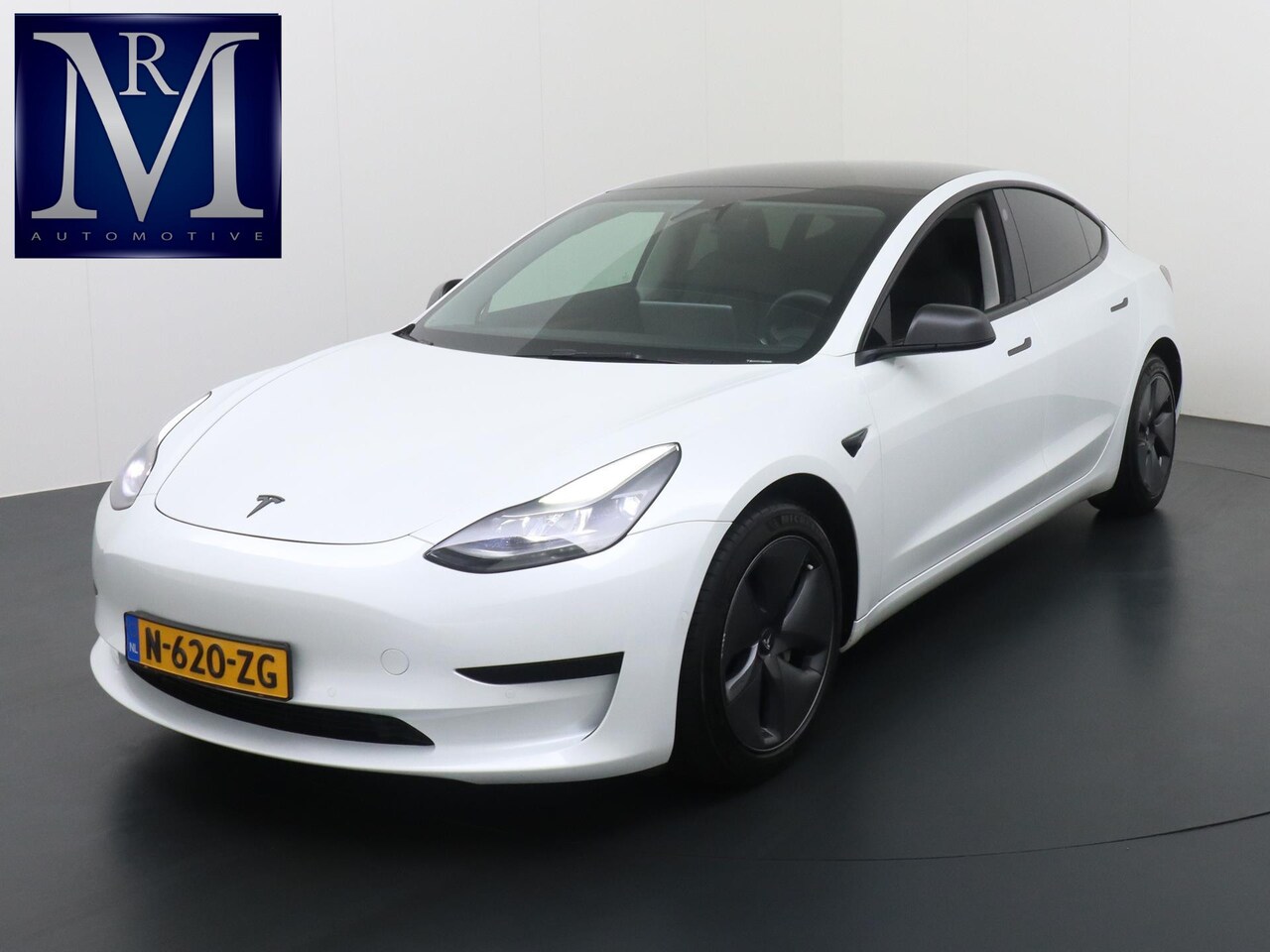 Tesla Model 3 - Standard RWD Plus FACELIFT 60 kWh INCL. 12MND - AutoWereld.nl