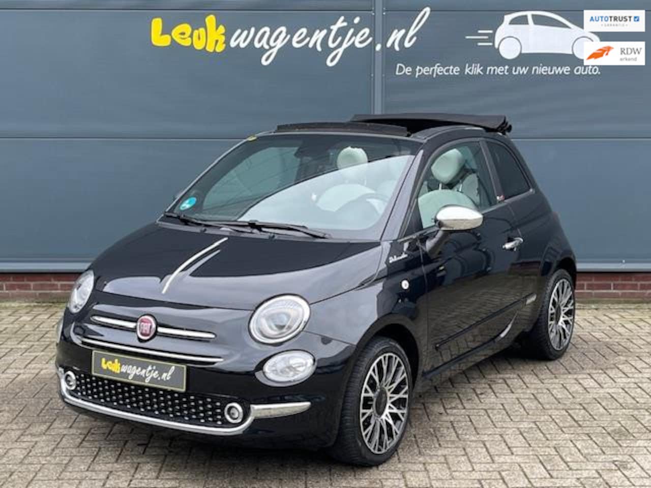 Fiat 500 C - 1.0 Hybrid Dolcevita Cabrio *carplay *climate *16" - AutoWereld.nl