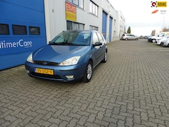 Ford Focus - 2.0-16V Ghia