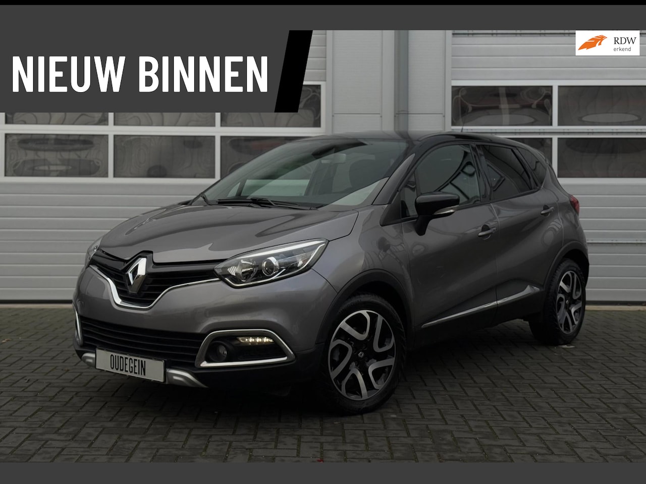 Renault Captur - 1.2 TCe Dynamique / Automaat / Camera / Leder / Night Pakket / Garantie / Stoelverwarming - AutoWereld.nl