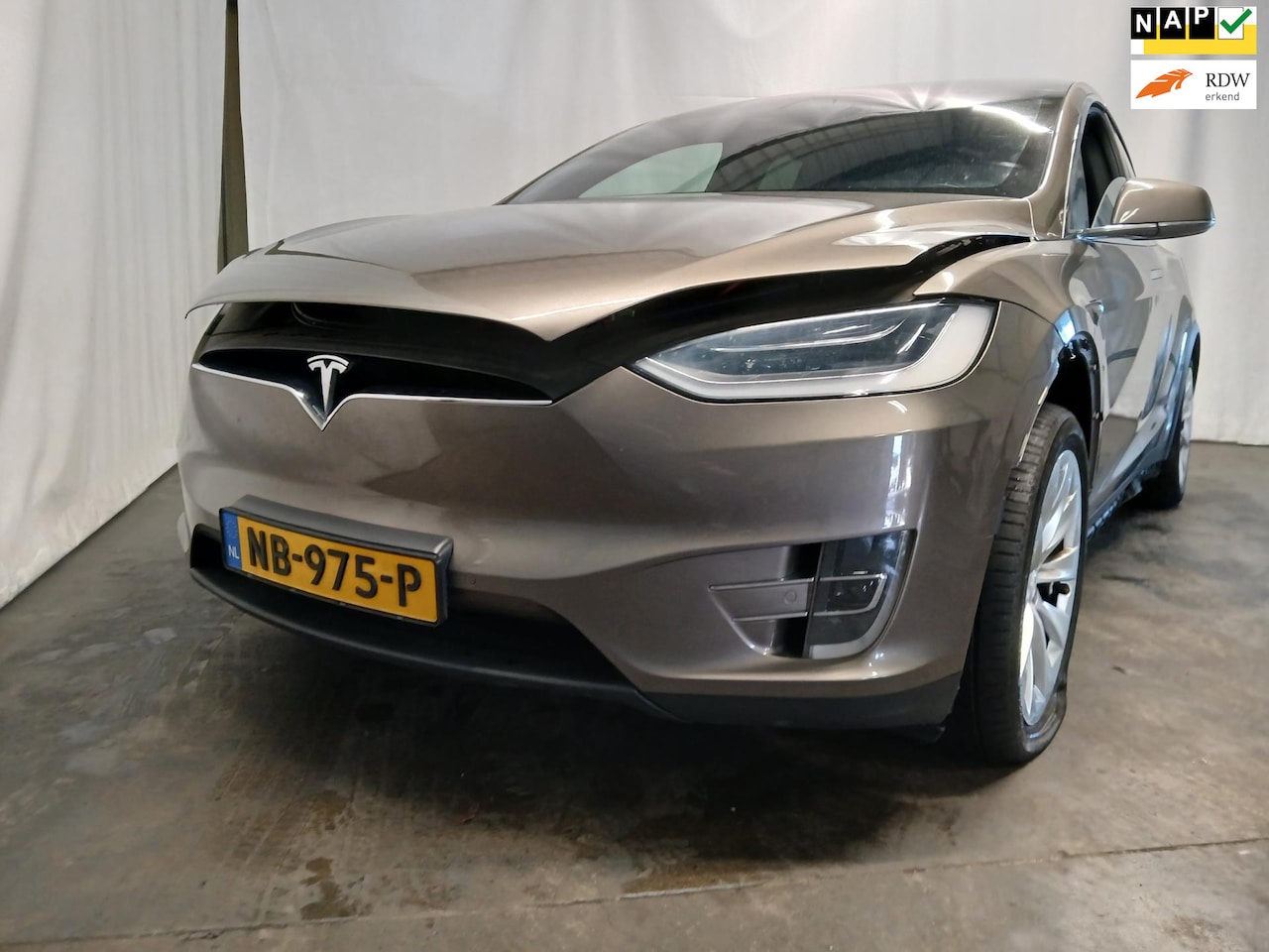 Tesla Model X - 75D Base 6p.SCHADEAUTO WOK!!! - AutoWereld.nl