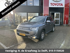 Mitsubishi Outlander - 2.0 PHEV Business Edition | Trekhaak | Cruise Control | Bluetooth |