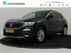 Volkswagen T-Roc - 1.5 TSI Style | Achteruitrijcamera | Virtual cockpit | Navigatie | Climate control | CarPl