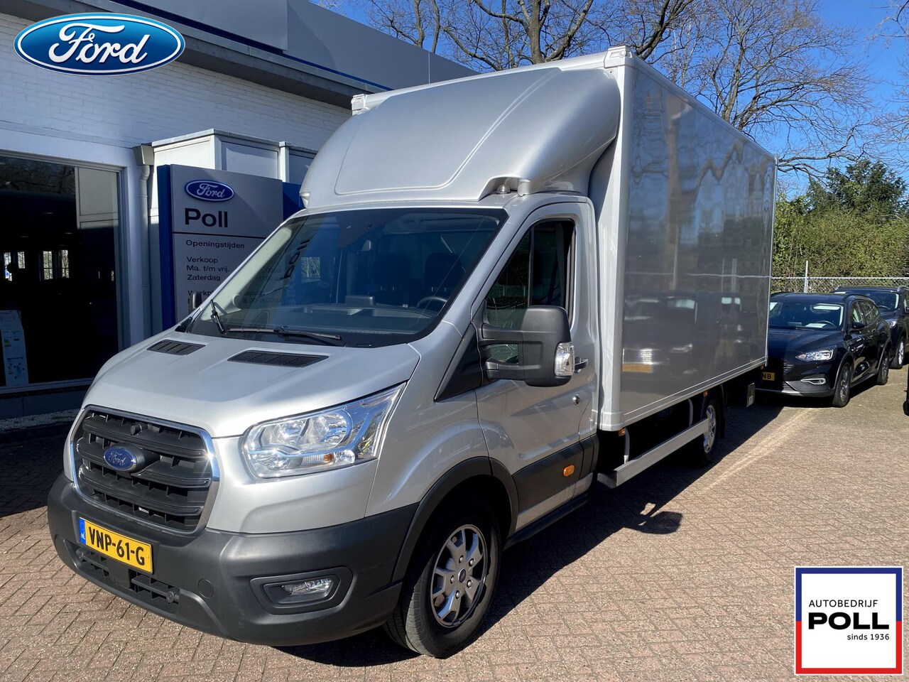 Ford Transit - 350 170pk Bakwagen + Laadklep Navi Camera Voorruitverwarming Fabrieksgarantie 21-12-2026 - AutoWereld.nl