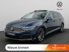 Volkswagen Passat Variant - 1.4 TSI PHEV GTE Business 218PK DSG Pano-Schuifdak, Adaptieve Cruise Controle, Winterpakke