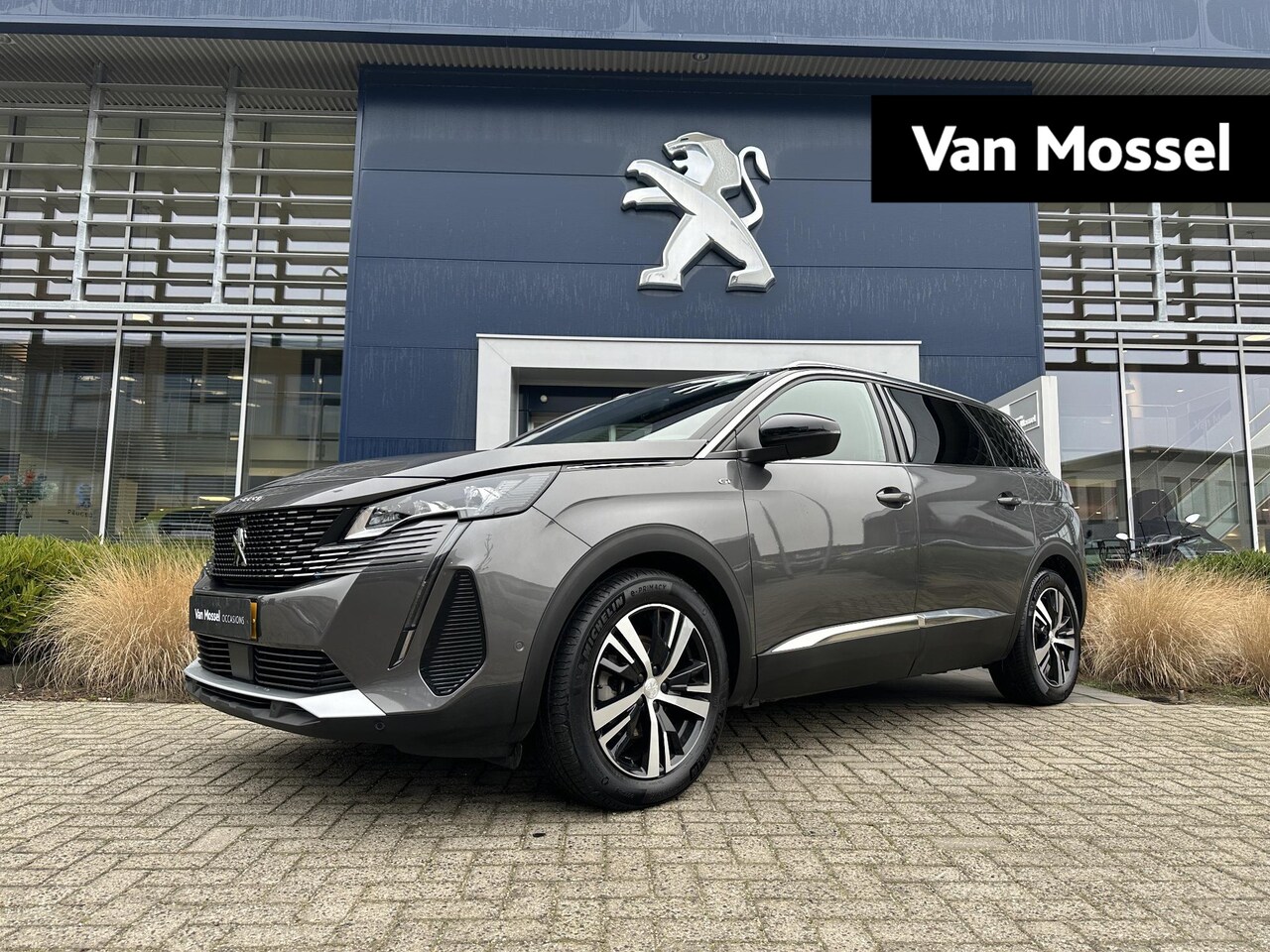 Peugeot 5008 - 1.2 Hybrid GT | Automaat | 360° Camera | Navigatie | Keyless entry & start | Adaptieve Cru - AutoWereld.nl