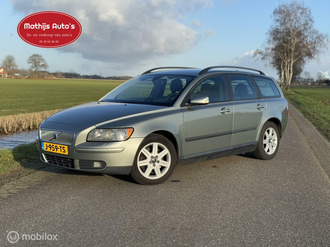 Volvo V50 - 2.4i Automaat! Stoelverwarming Nieuwe APK! - AutoWereld.nl