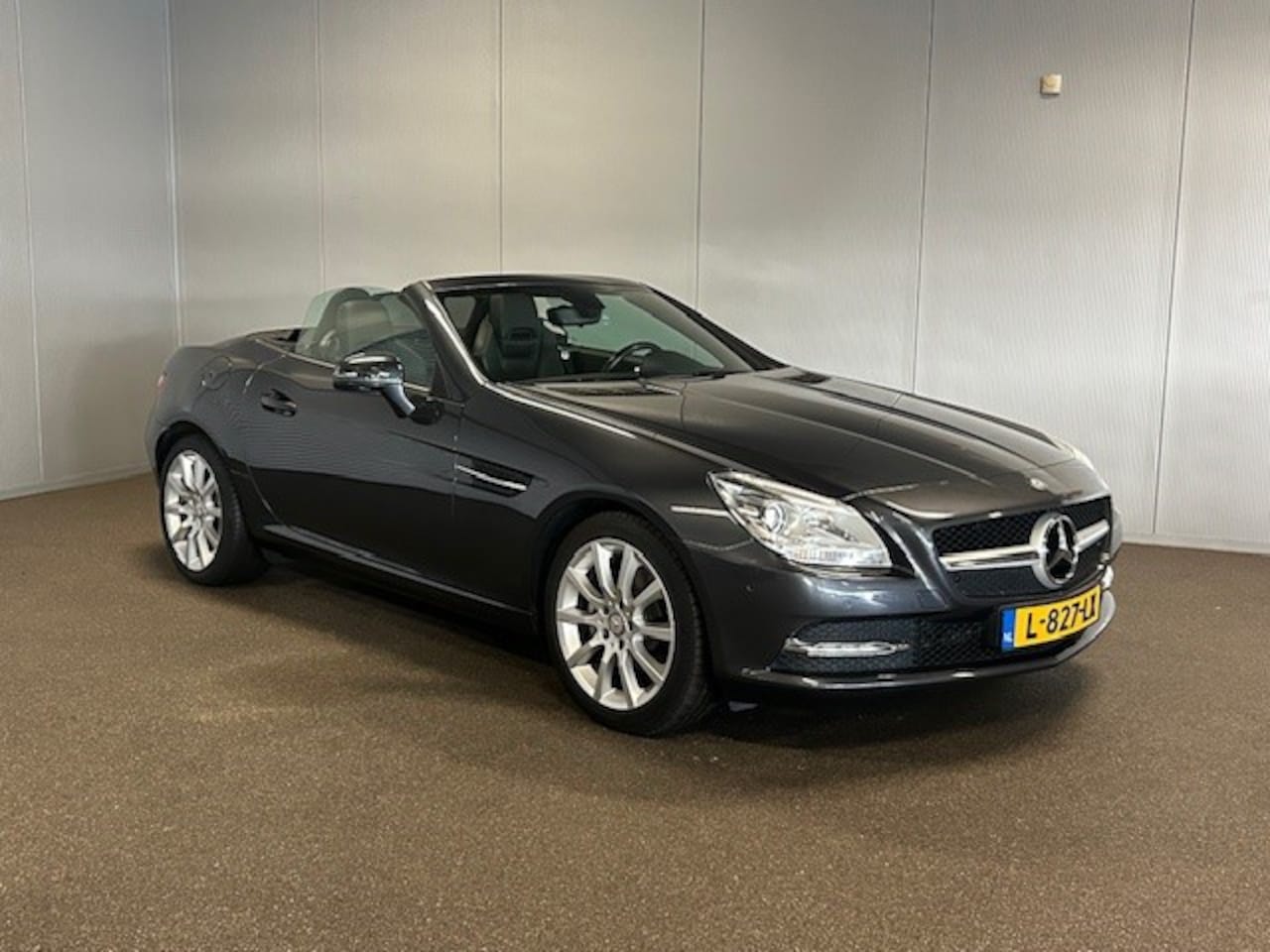 Mercedes-Benz SLK-klasse - 200 Automaat-AIRSCARF-NAVIGATIE-LEDER-PTS-STOELVERWAMING - AutoWereld.nl