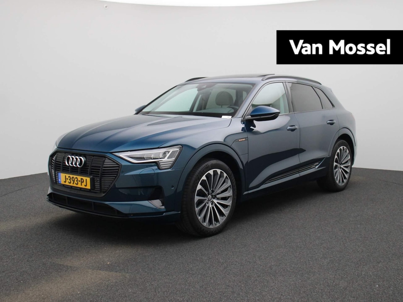 Audi e-tron - 50 quattro Business edition Plus 71 kWh | PANORAMADAK | LEDER | NAVIGATIE | CAMERA | 21" - AutoWereld.nl