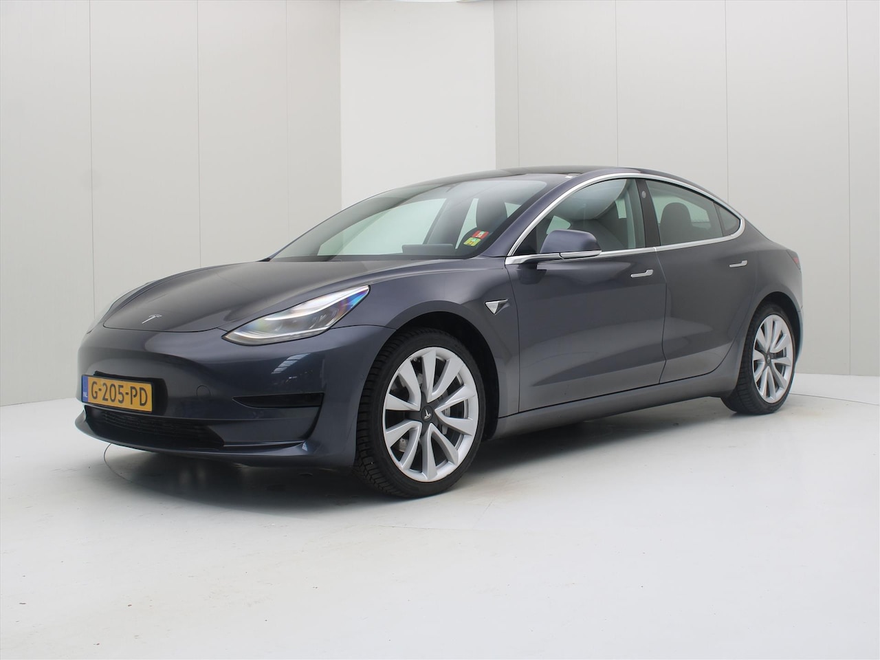 Tesla Model 3 - Standard RWD Plus [ AUTOPILOT+60 kWh+PREMIUM AUDIO ] - AutoWereld.nl