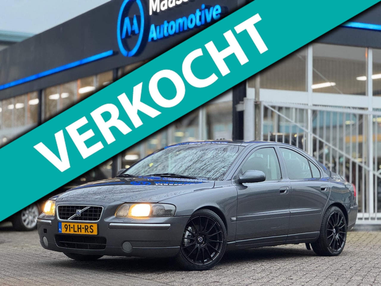 Volvo S60 - 2.4D Edition|LM velgen|Airco|Uniek|Trekhaak|Mooie kilometerstand - AutoWereld.nl