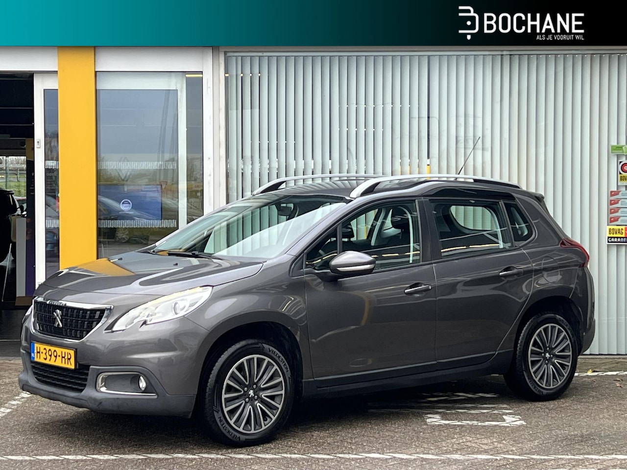 Peugeot 2008 - 1.2 PureTech 110 Active | Trekhaak | Parkeersensoren - AutoWereld.nl