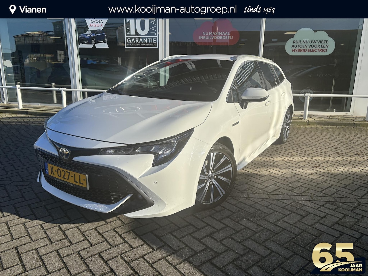 Toyota Corolla Touring Sports - 1.8 Hybrid Business Plus NEDERLANDSE AUTO, SLECHTS 160.000KM, ZEER LUXE - AutoWereld.nl