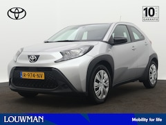 Toyota Aygo X - 1.0 VVT-i MT play | Airco | Cruise Control Adaptief | Apple Carplay/Android Auto | Rijstro